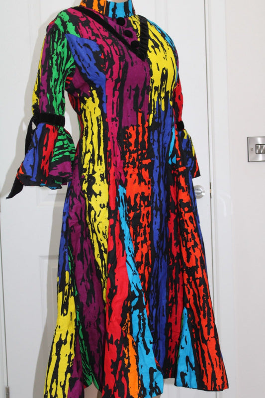 Aduke - Flattering midi contrast dress with funnel sleeves