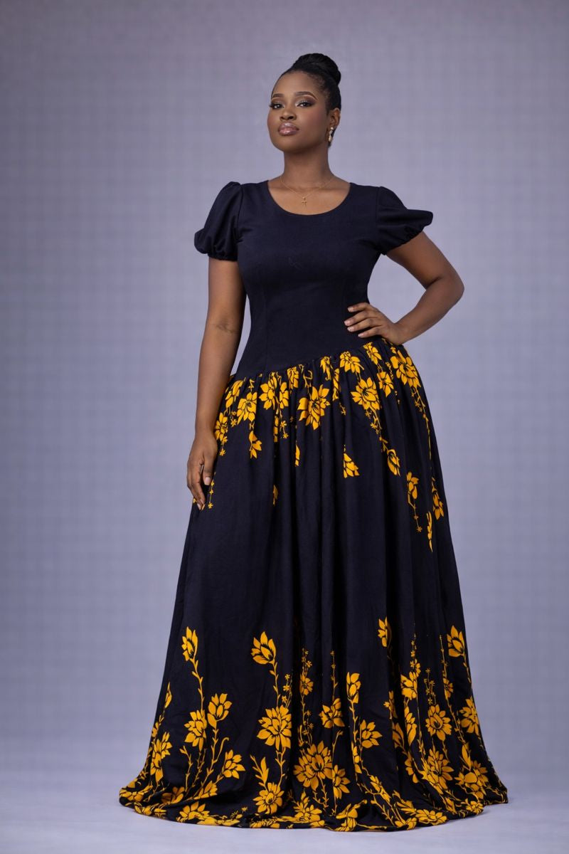 Ayomikun Plain Bodycon And Flowered Crepe Dress - Black